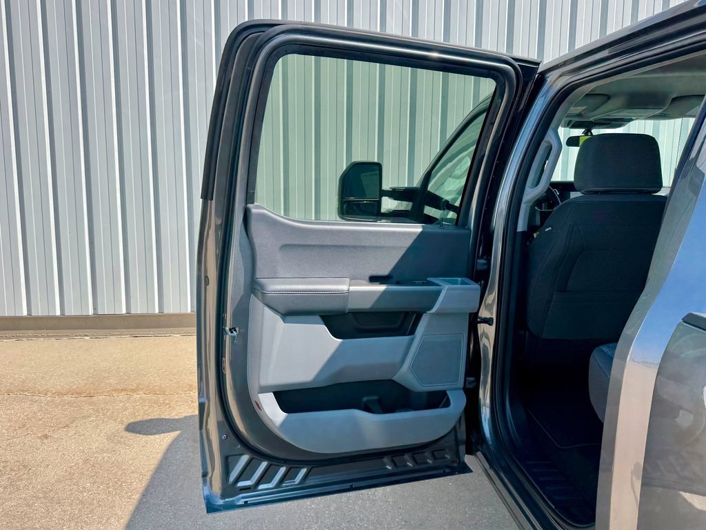 New 2026 Ford F250 XLT AWD/4WD image 15