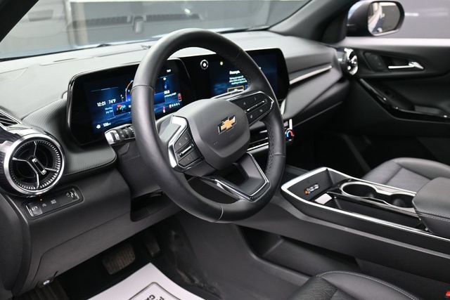 Used 2025 Chevrolet Equinox LT w/ Convenience Package II FWD image 14