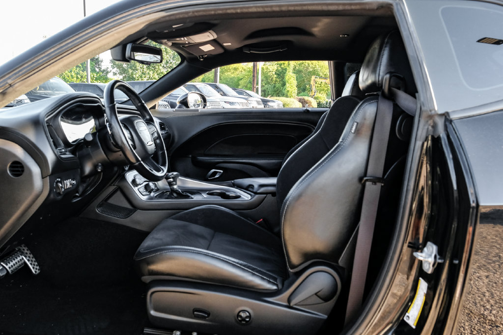 Used 2021 Dodge Challenger R/T w/ Plus Package RWD image 28
