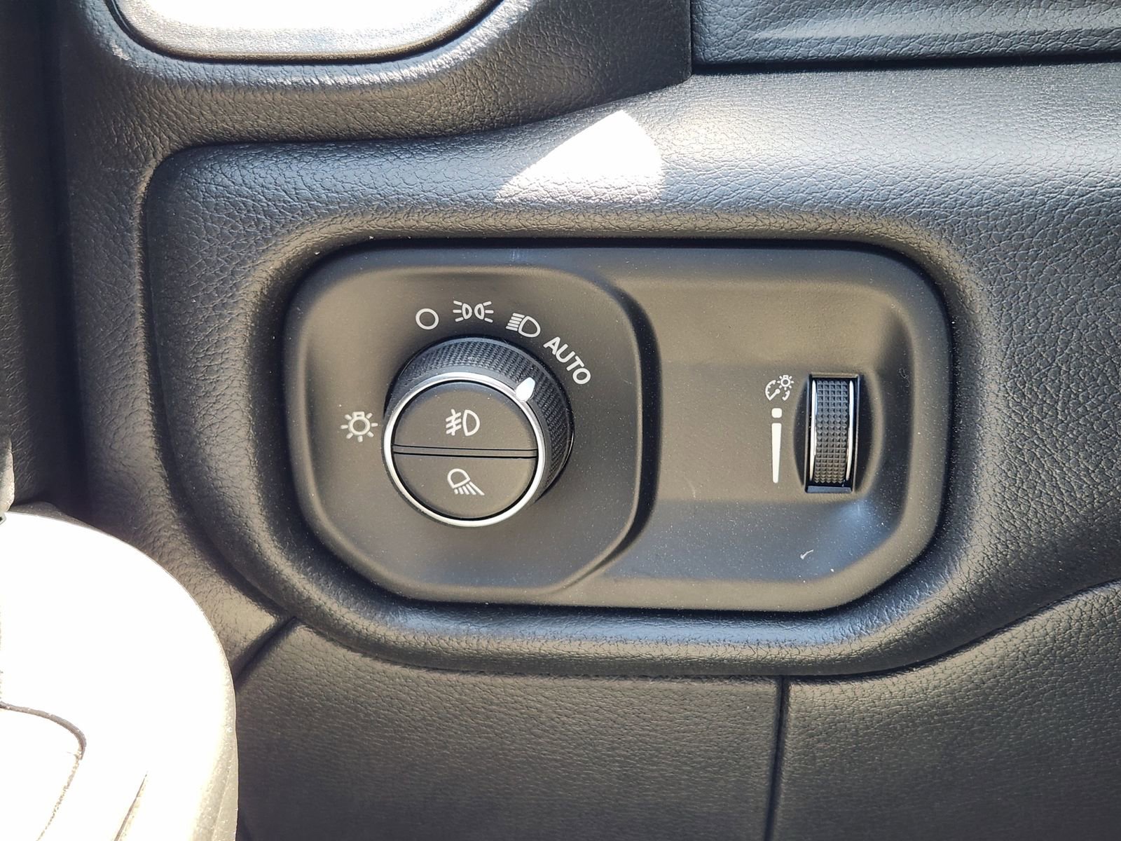 New 2025 RAM 3500 Tradesman image 17