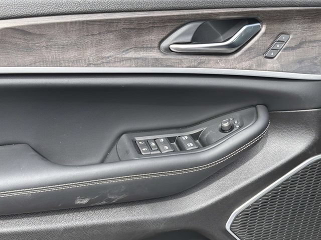 New 2026 Jeep Grand Cherokee L Limited AWD/4WD image 23