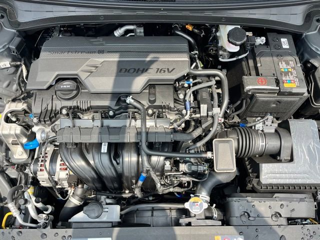 New 2026 Hyundai Elantra Sport FWD image 27