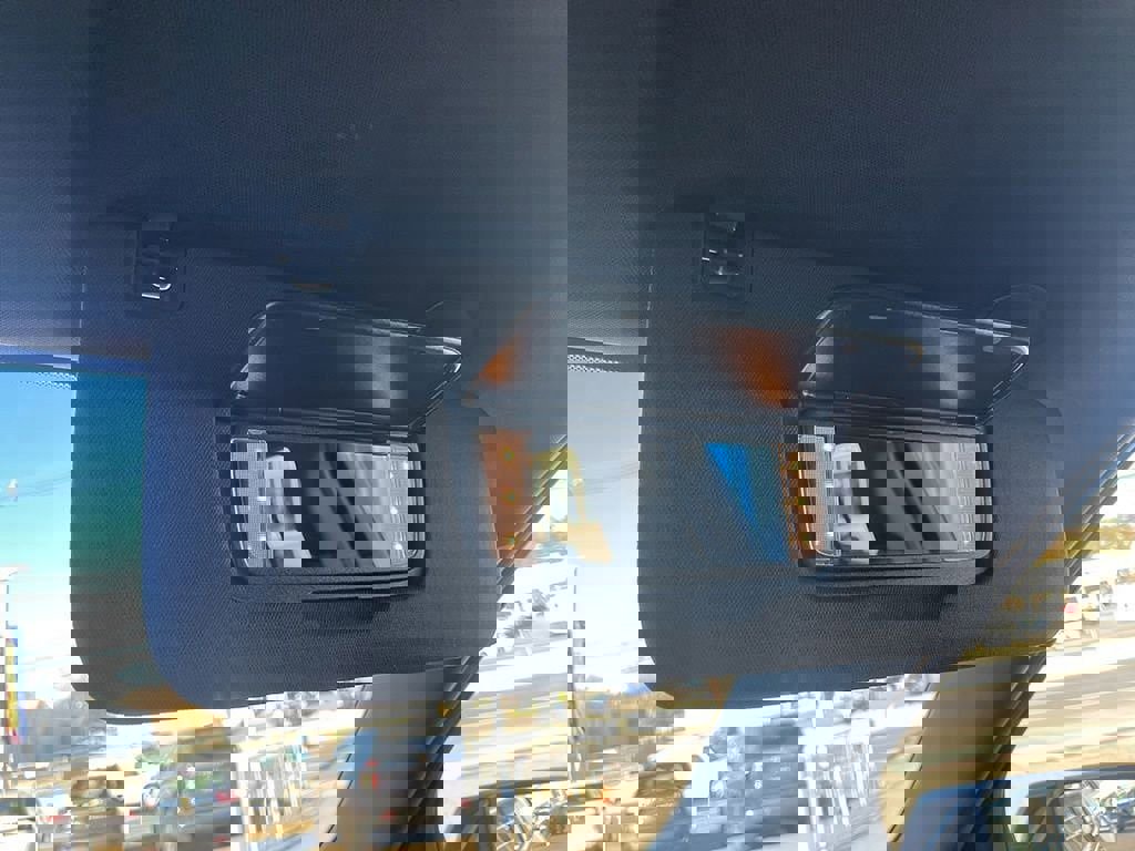 Used 2023 Chevrolet Traverse LT image 45