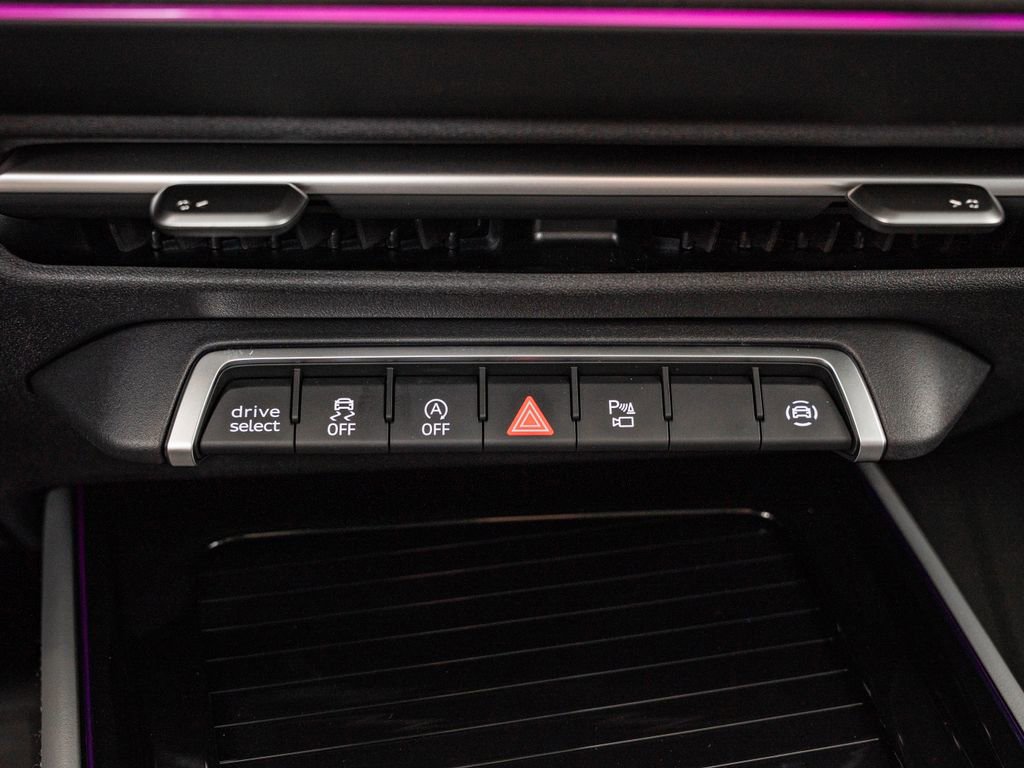 New 2026 Audi Q3 quattro 2.0T image 38