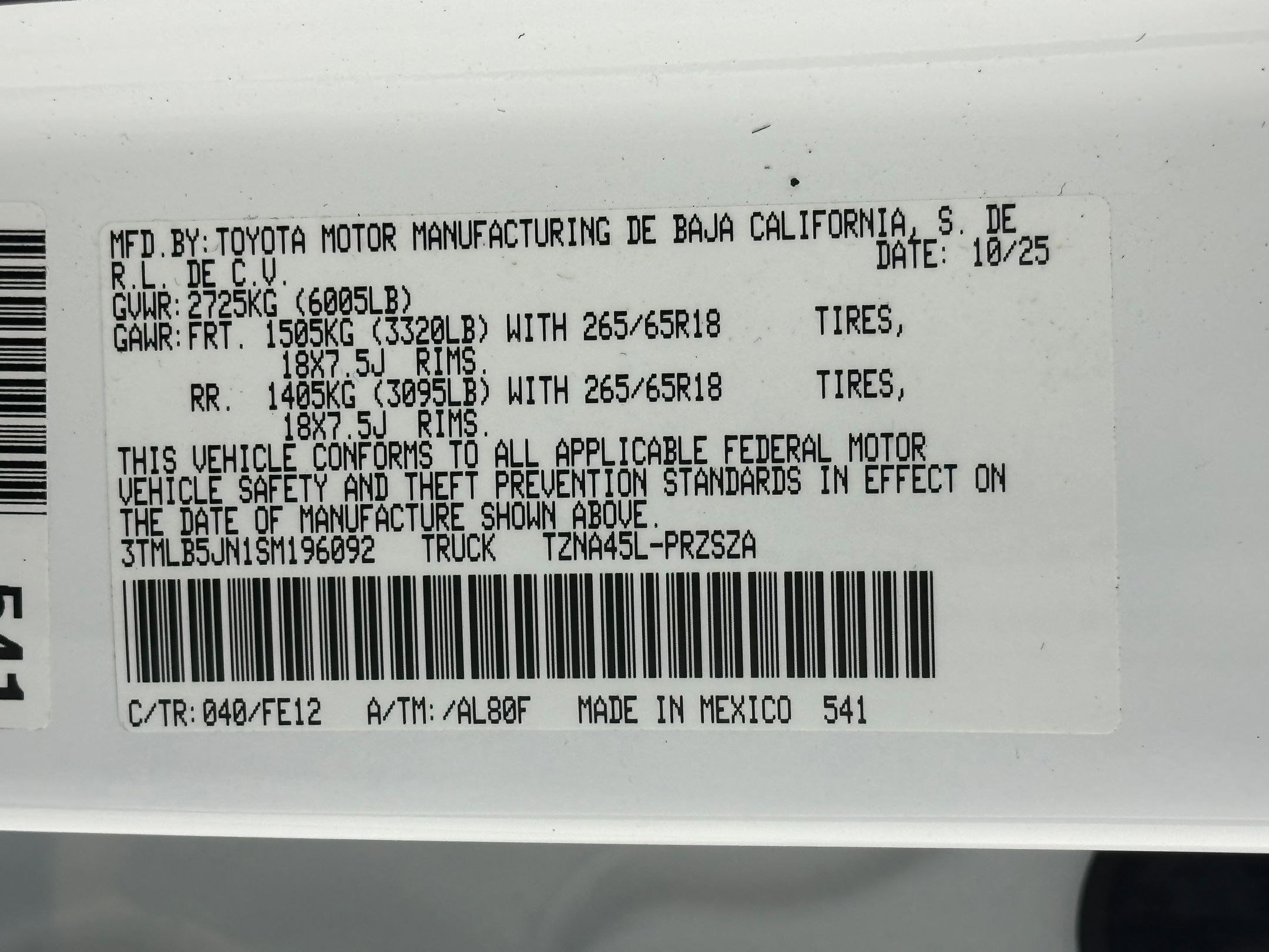 Used 2025 Toyota Tacoma TRD Sport AWD/4WD image 30