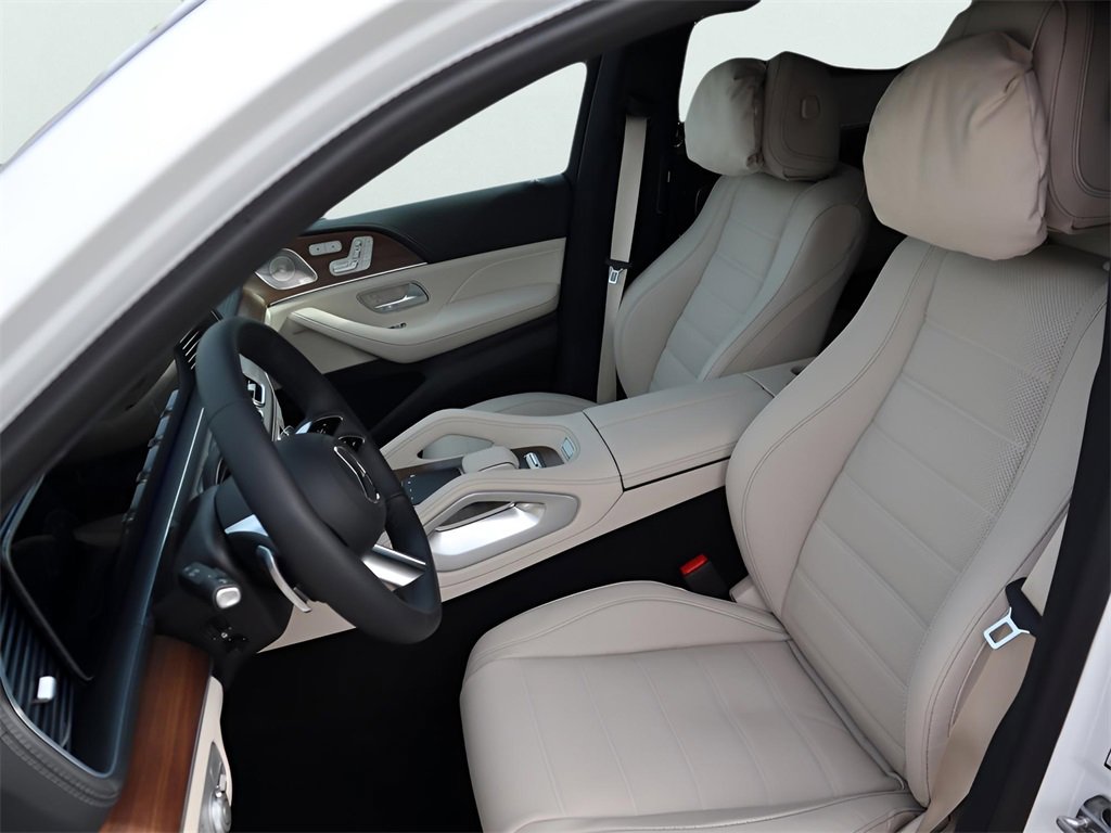 New 2026 Mercedes-Benz GLS 450 4MATIC image 33