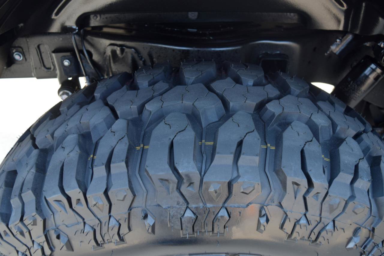 Used 2022 Jeep Gladiator Sport image 29