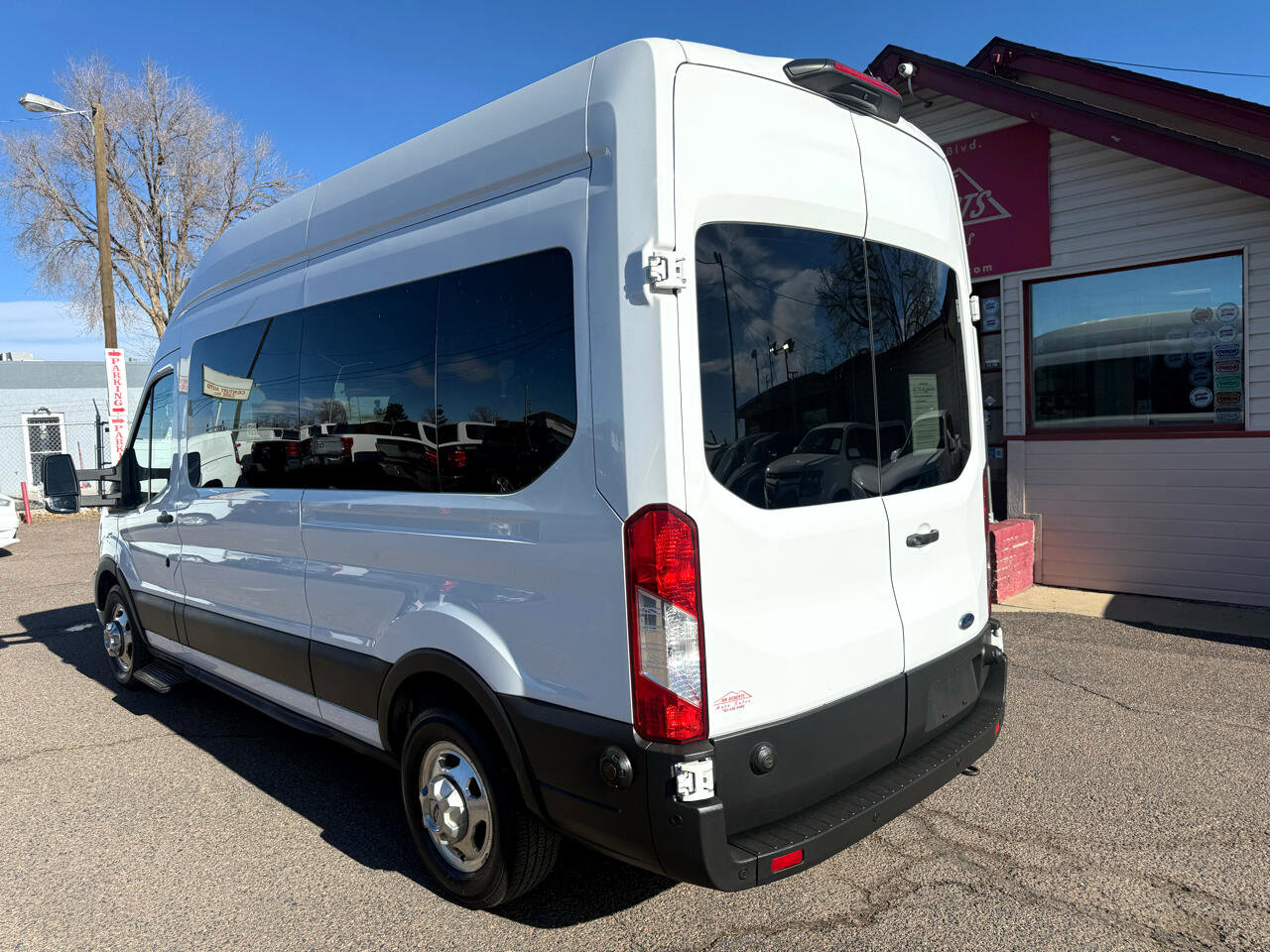 Used 2020 Ford Transit 350 XLT image 7