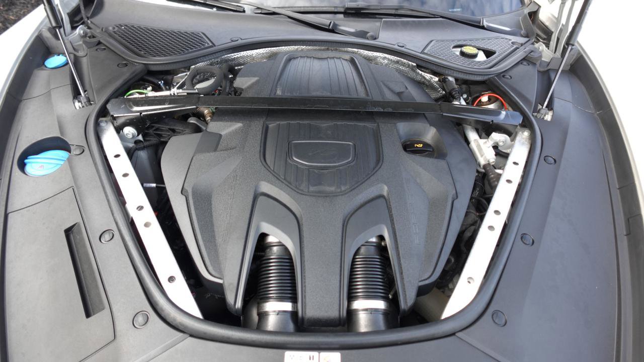 Used 2023 Porsche Panamera 4 w/ Premium Package image 22