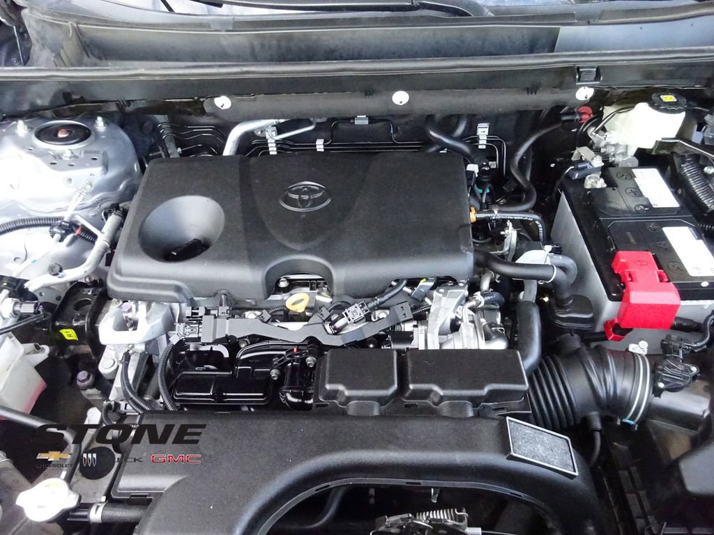 Used 2021 Toyota RAV4 LE w/ Carpet Mat Package (TMS) image 11