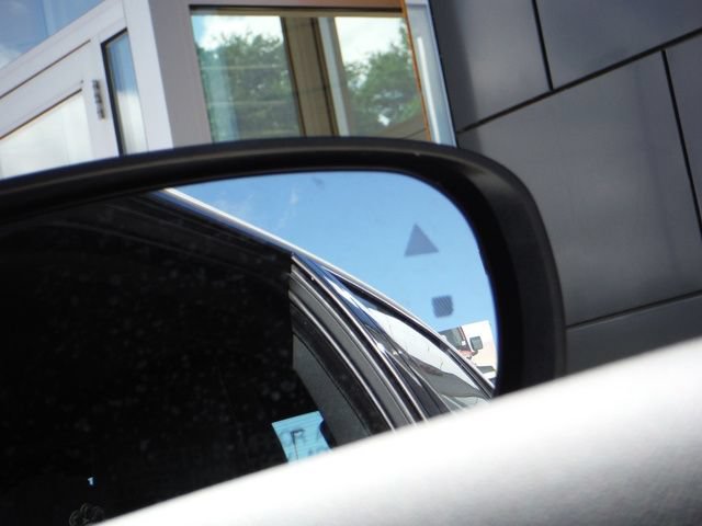 Certified 2023 Chrysler 300 C RWD image 45