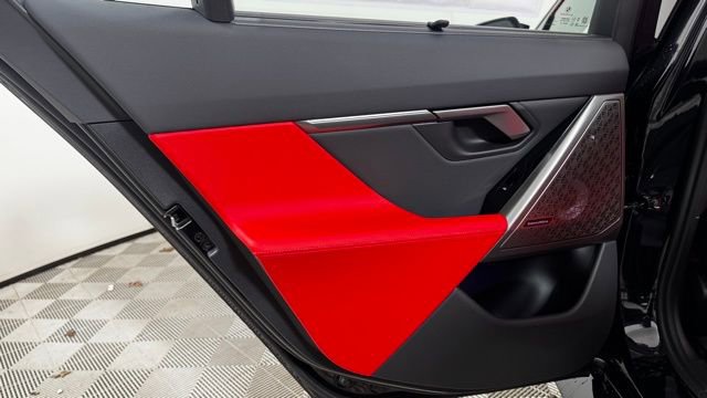 New 2026 BMW M5 w/ Carbon Package image 15