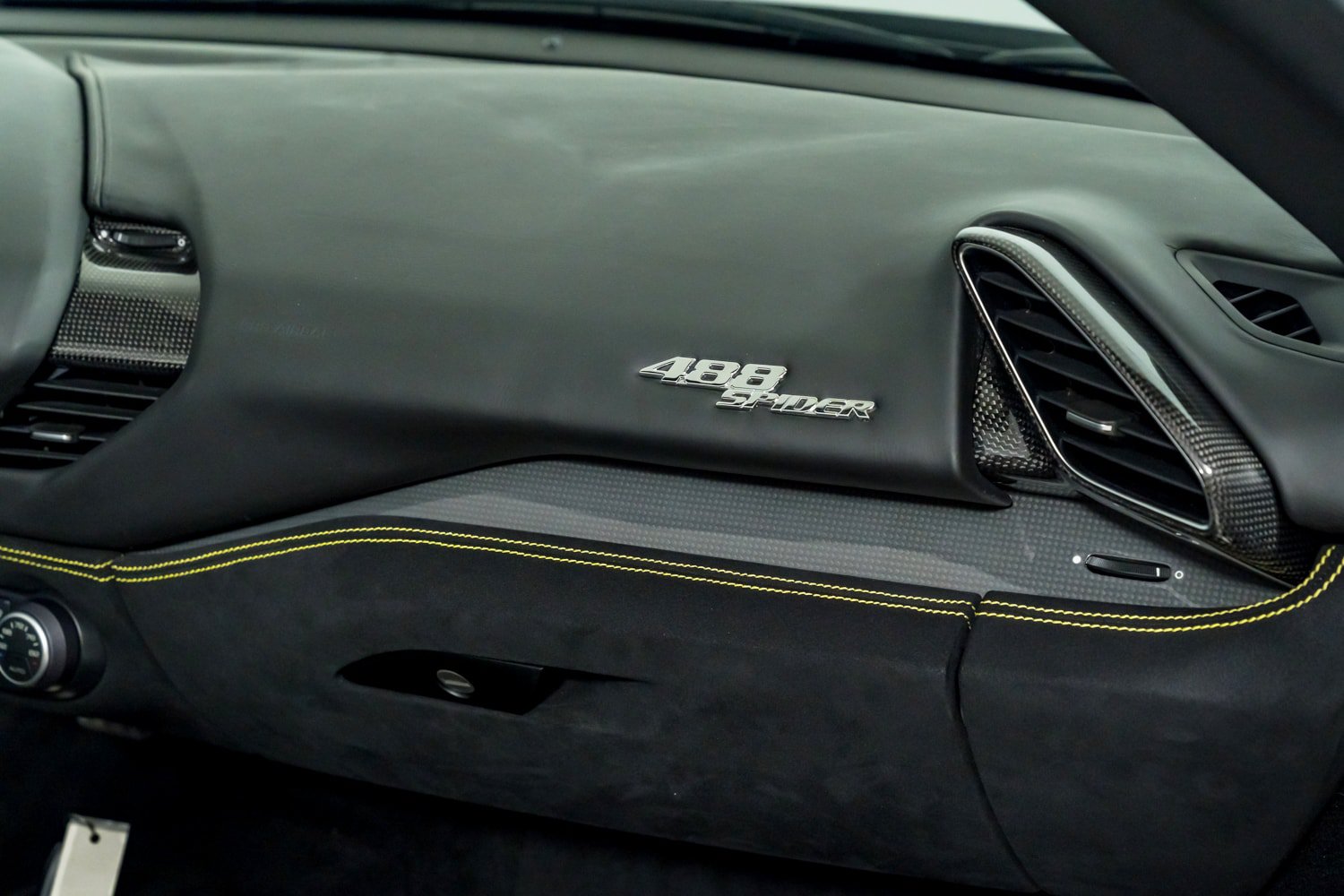 Certified 2017 Ferrari 488 Spider RWD image 38