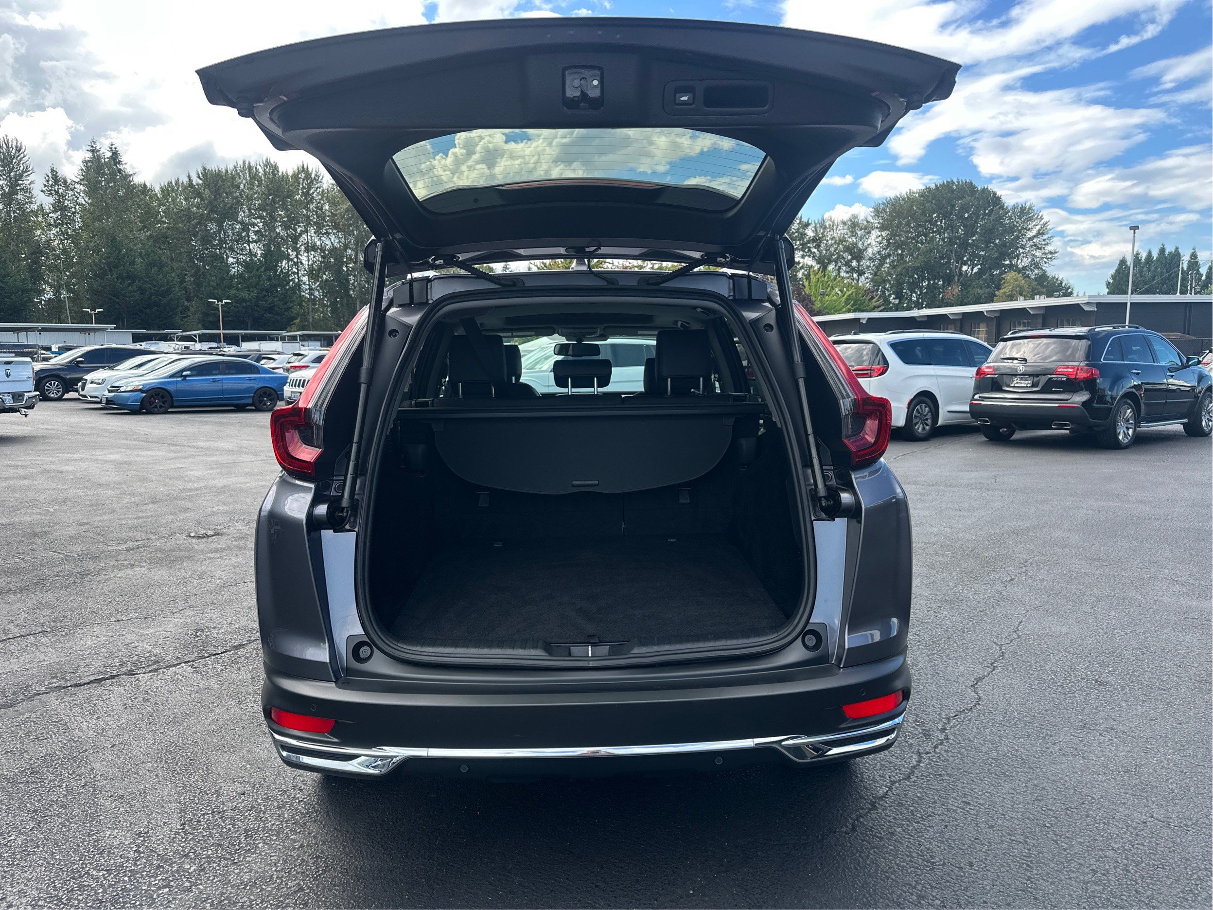 Used 2021 Honda CR-V Touring image 11