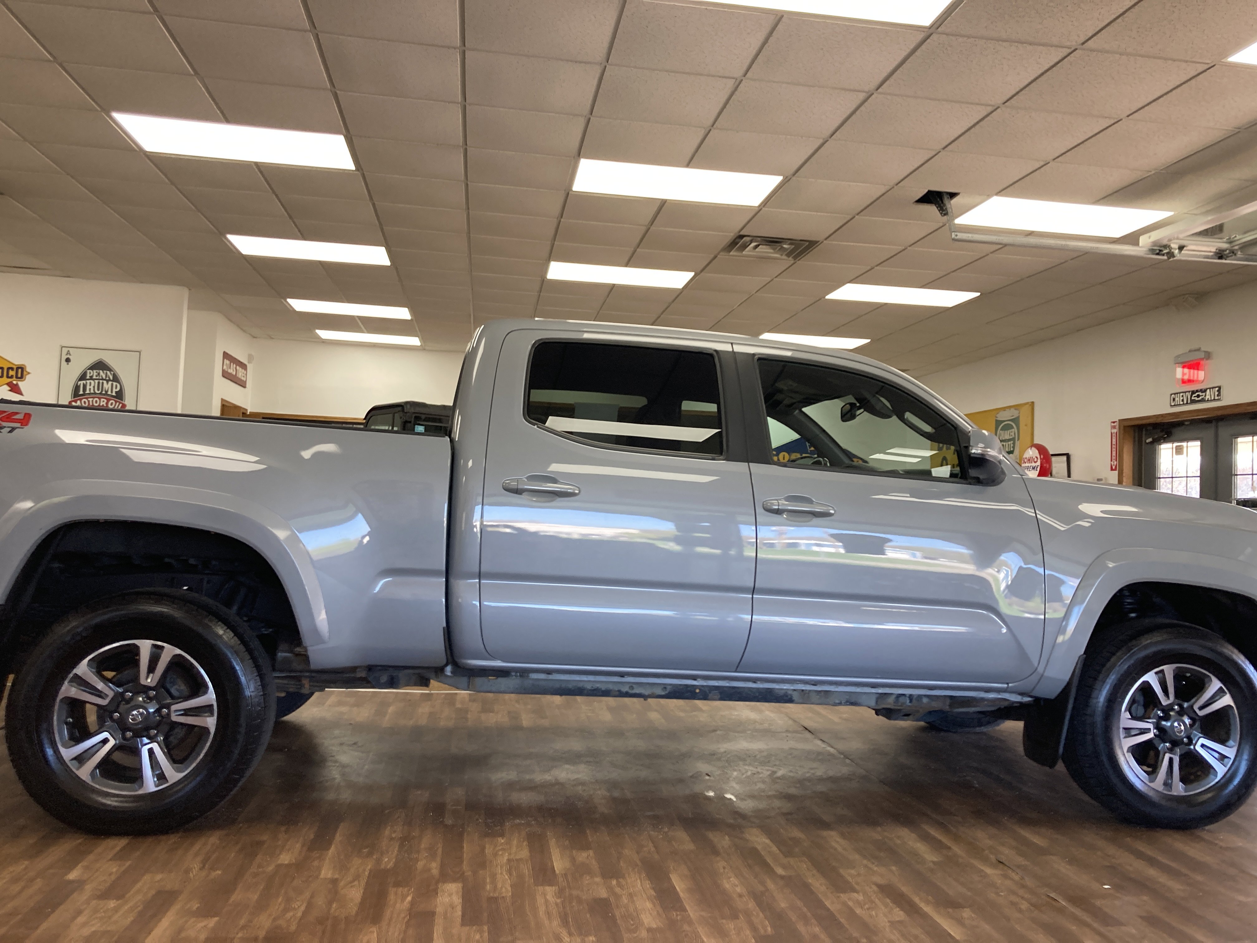Used 2019 Toyota Tacoma 4x4 Double Cab image 6
