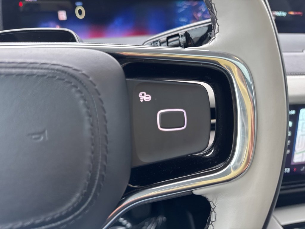 Used 2025 Lincoln Navigator L Reserve image 42