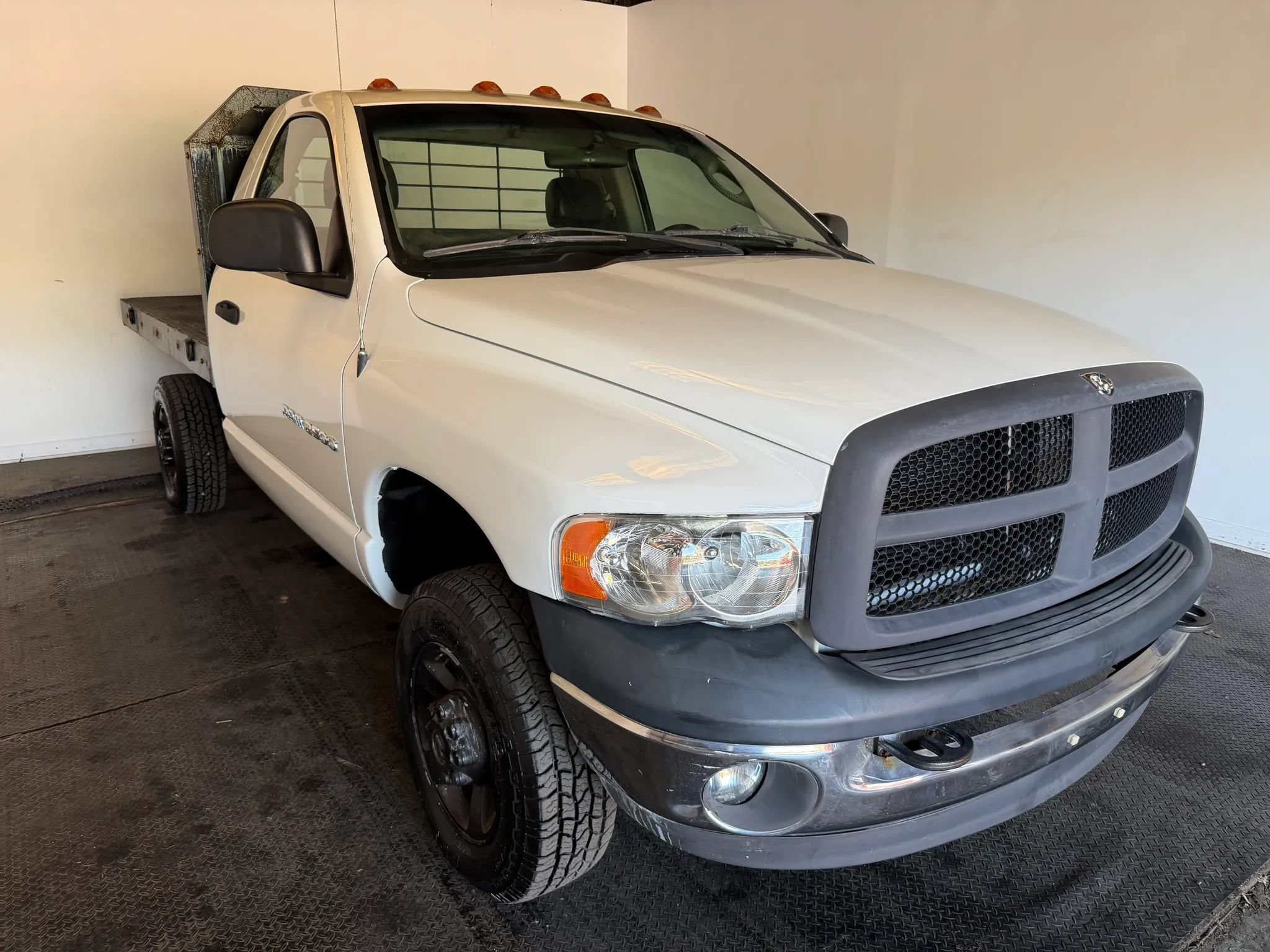 Used 2005 Dodge Ram 2500 Truck ST w/ Trailer Tow Group AWD/4WD image 4