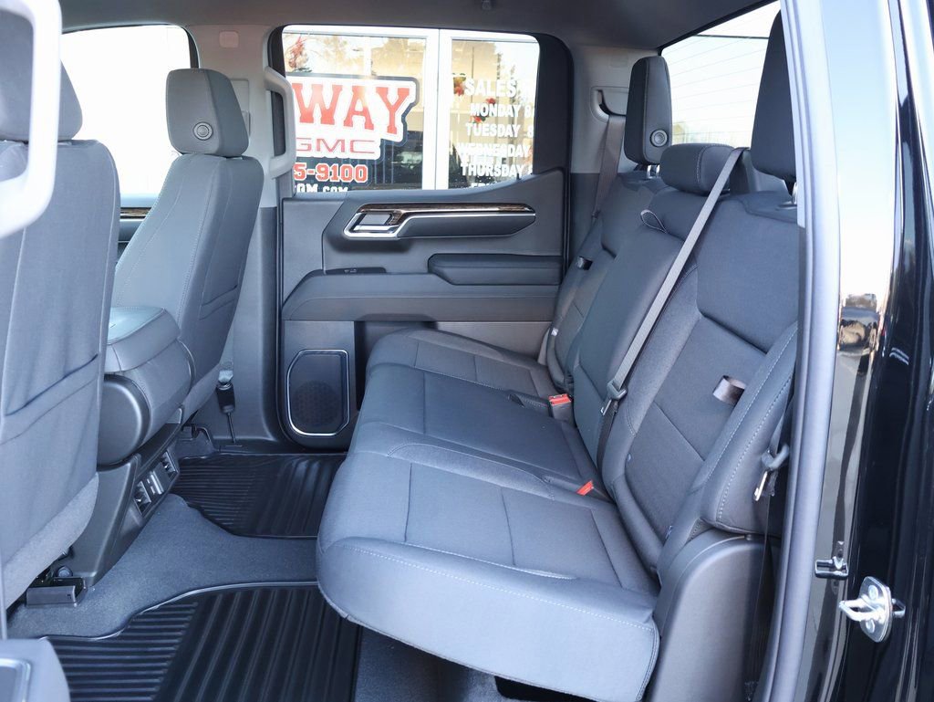 New 2026 GMC Sierra 1500 Elevation image 25