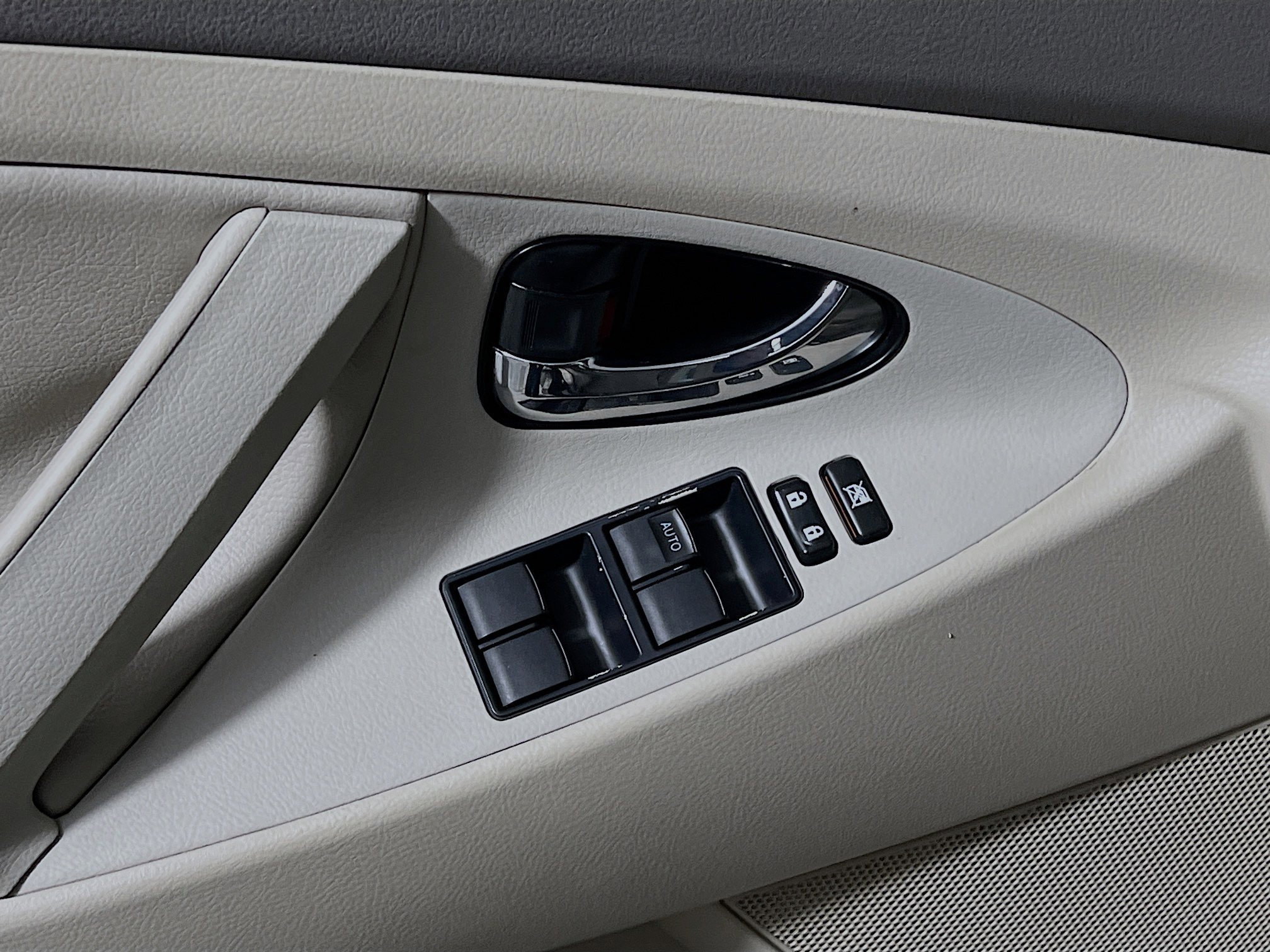 Used 2009 Toyota Camry LE image 17