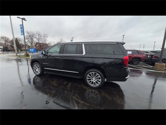 Certified 2025 GMC Yukon XL Denali image 6