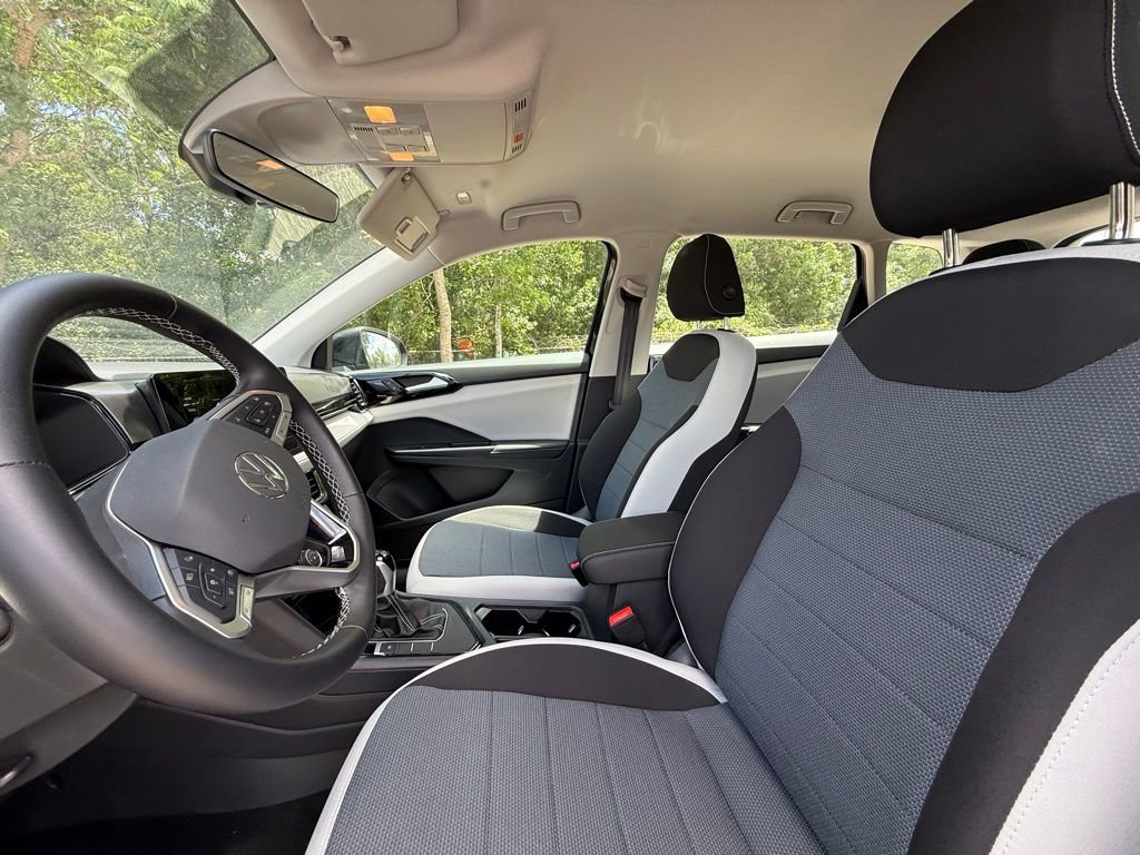 Used 2025 Volkswagen Taos S FWD image 20