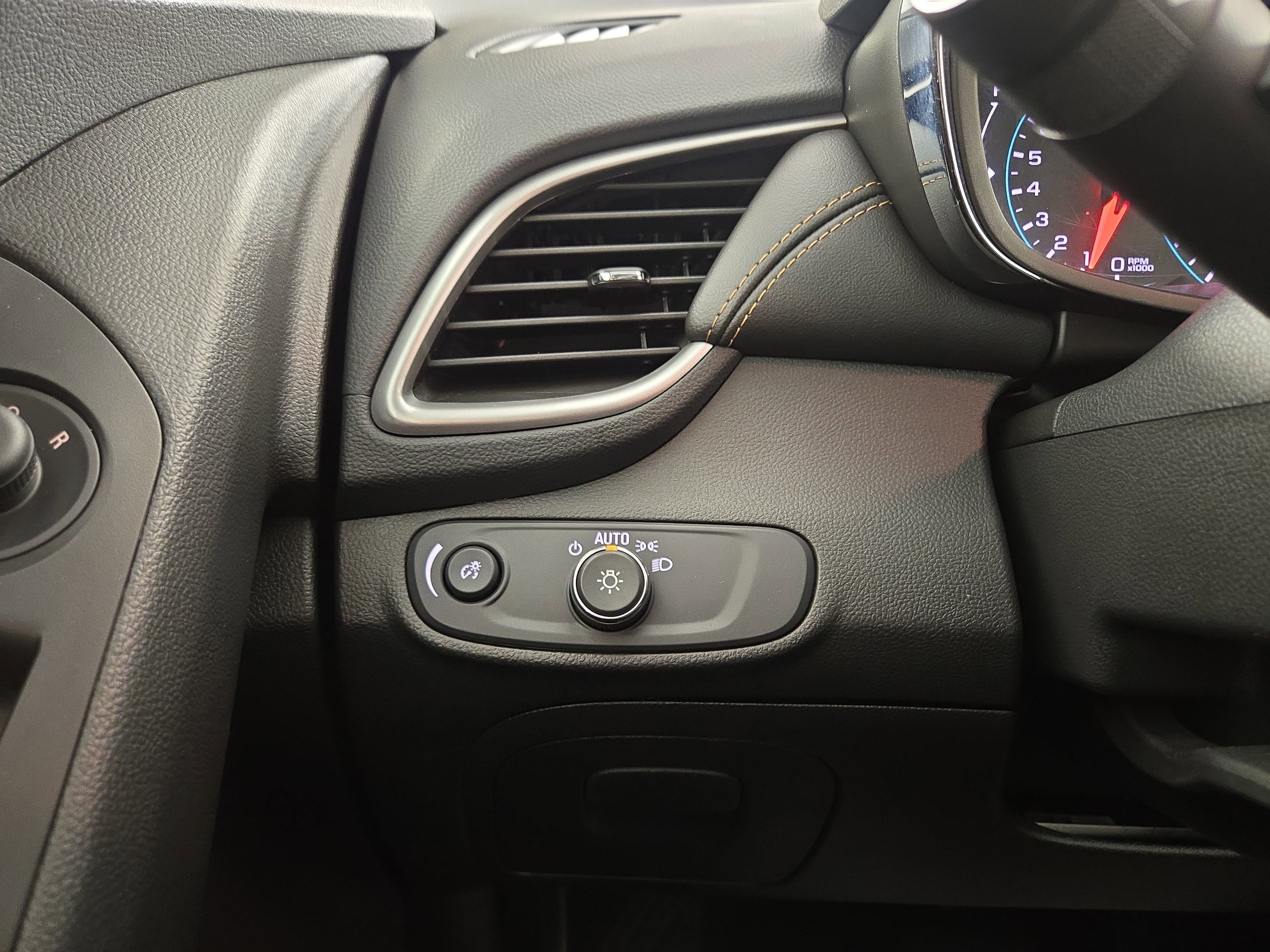 Certified 2020 Chevrolet Trax LS w/ Tint and Cruise Package image 25