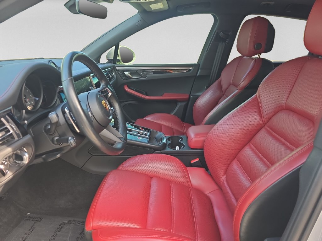 Used 2023 Porsche Macan S AWD/4WD image 19