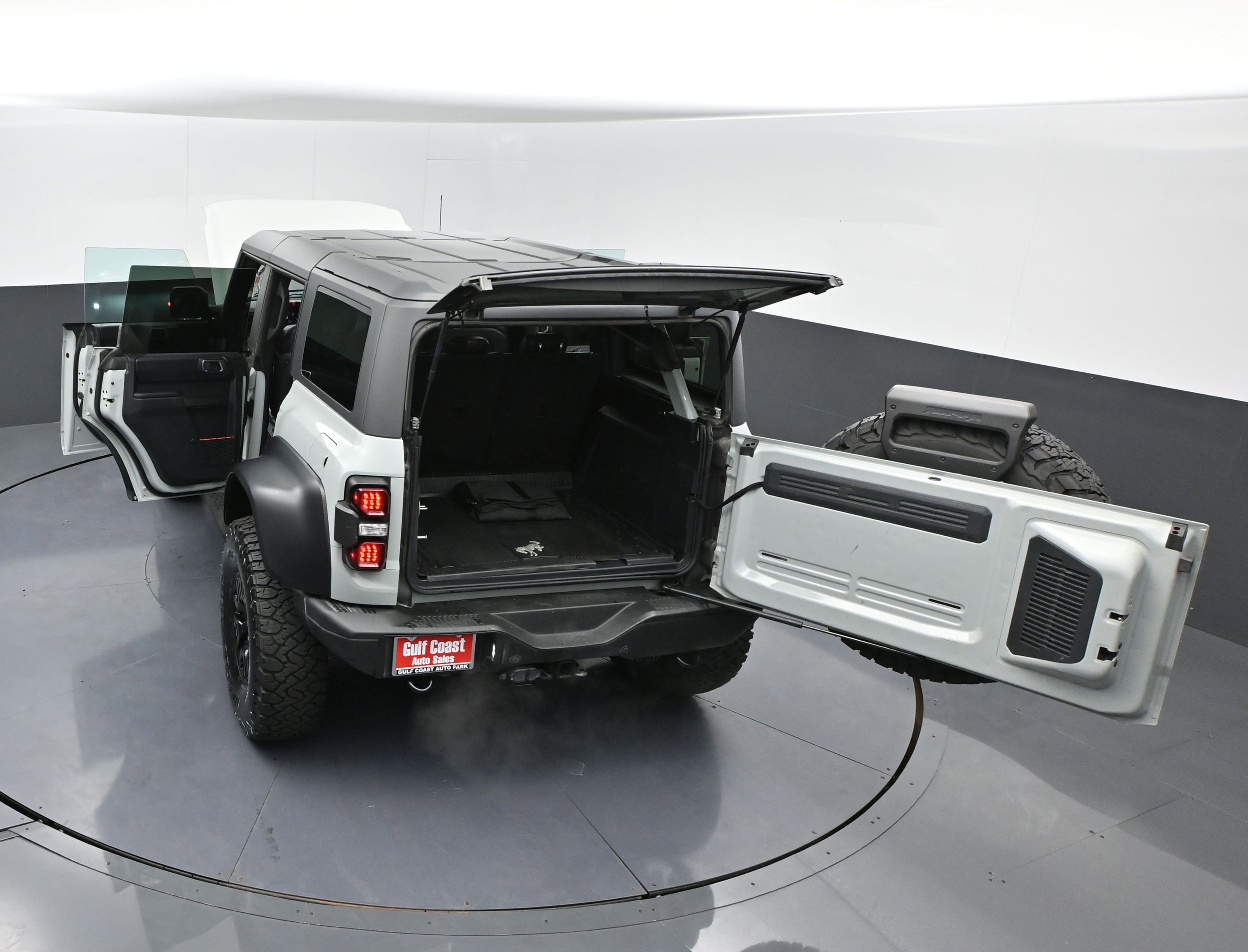 Used 2022 Ford Bronco Raptor image 50