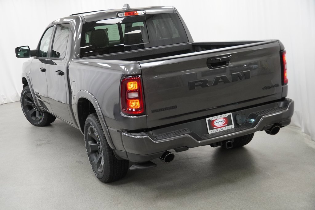 New 2026 RAM 1500 4x4 Crew Cab image 11