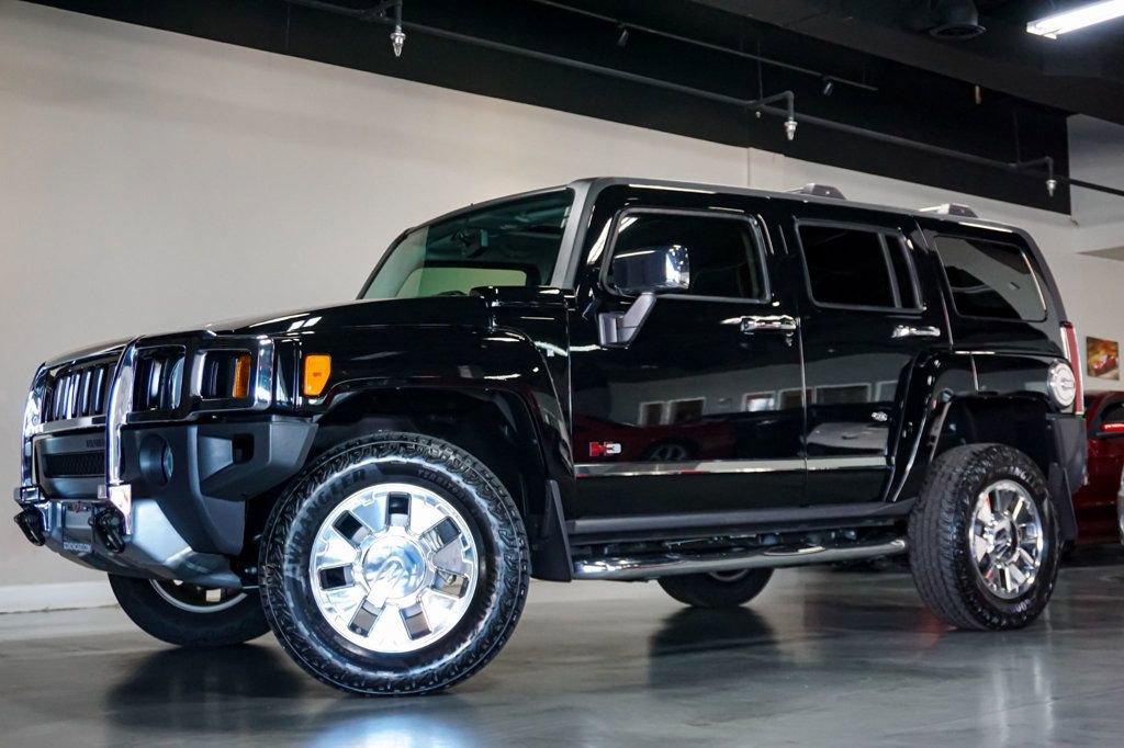 Used 2009 HUMMER H3 Alpha image 81