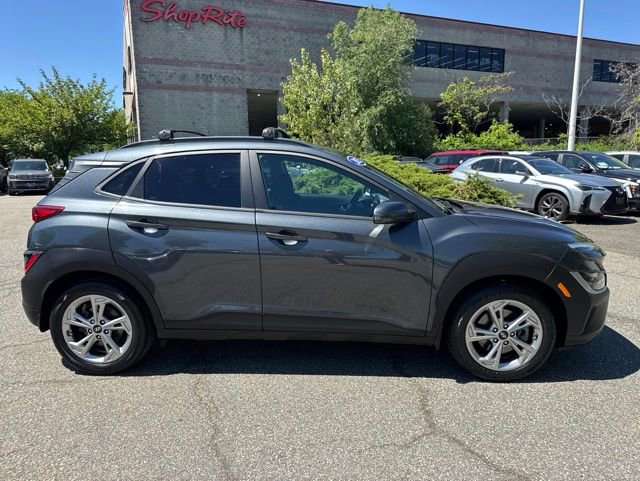 Certified 2023 Hyundai Kona SEL w/ Convenience Package AWD/4WD image 18