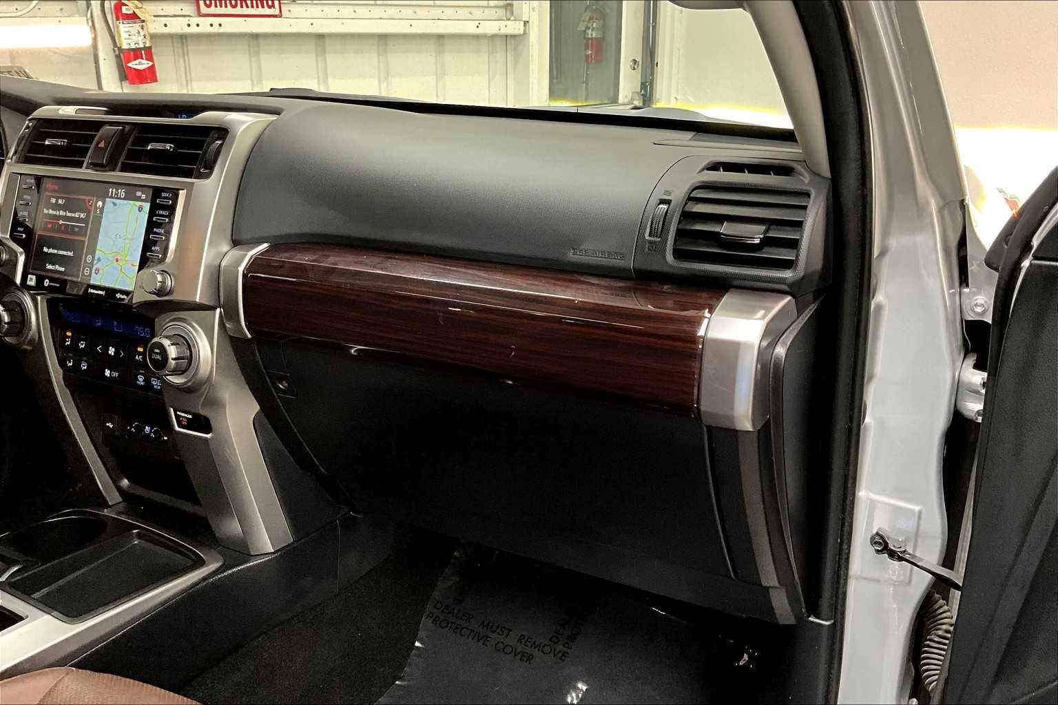 Used 2023 Toyota 4Runner Limited image 19