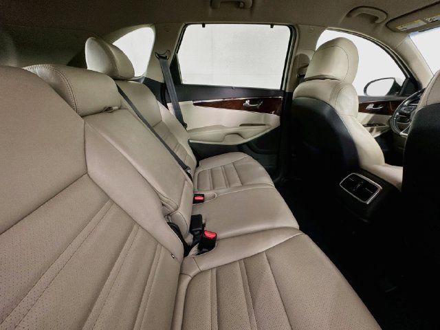 Used 2017 Kia Sorento EX FWD image 24