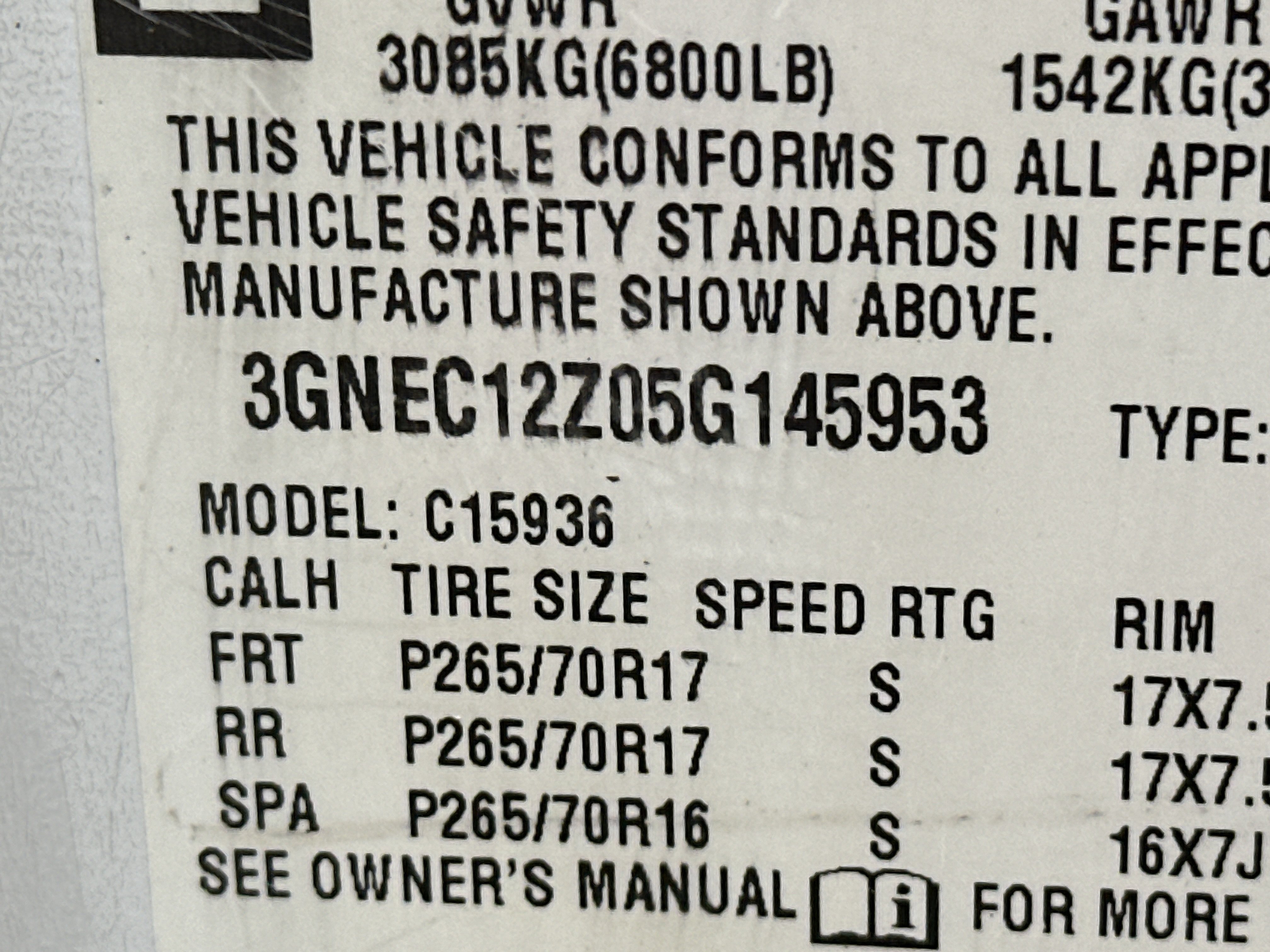 Used 2005 Chevrolet Avalanche Z66 w/ Sun And Sound Package RWD image 30