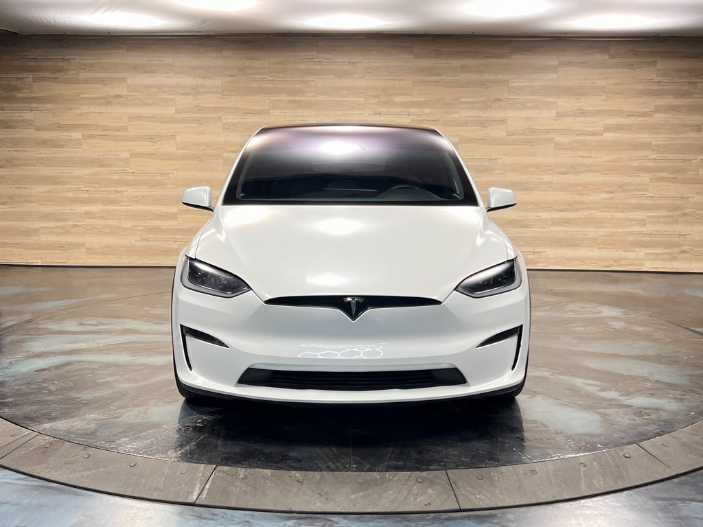Used 2025 Tesla Model X image 17