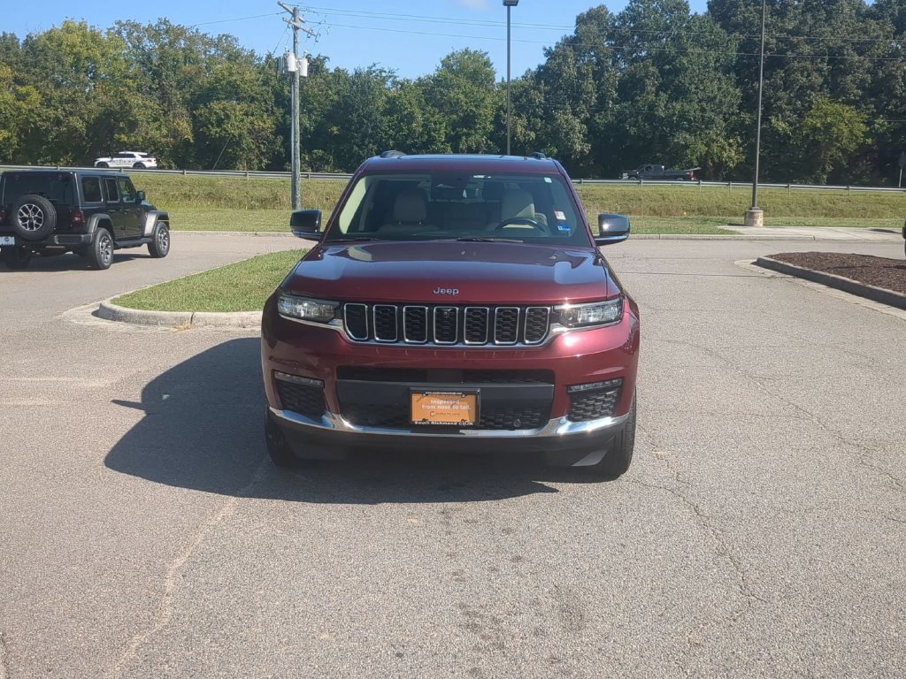 Used 2022 Jeep Grand Cherokee L Limited w/ Luxury Tech Group II AWD/4WD image 8