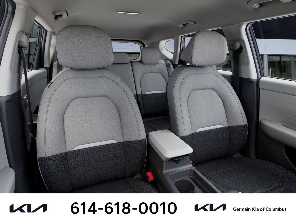 New 2027 Kia Seltos LX FWD image 18
