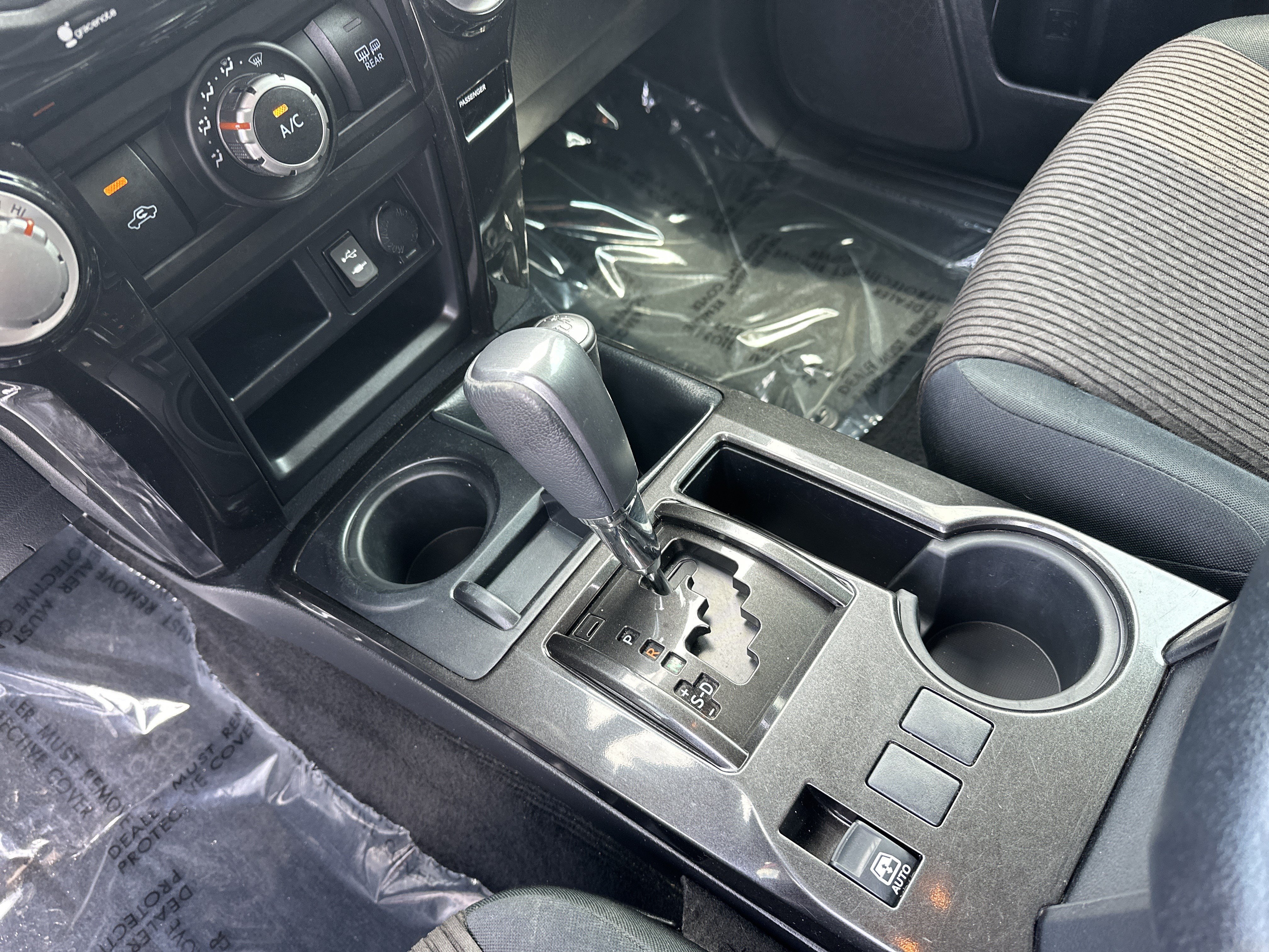 Used 2014 Toyota 4Runner Trail AWD/4WD image 26