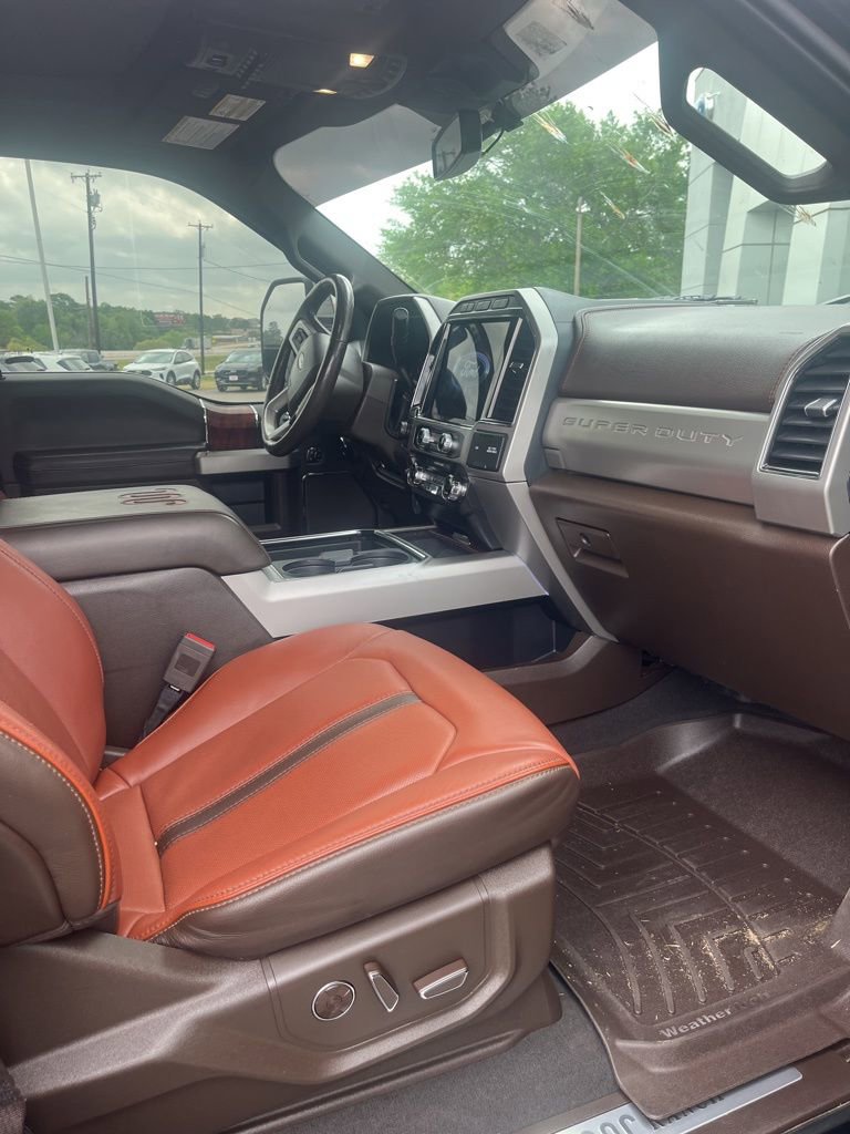 Used 2022 Ford F250 King Ranch w/ King Ranch Ultimate Package image 18