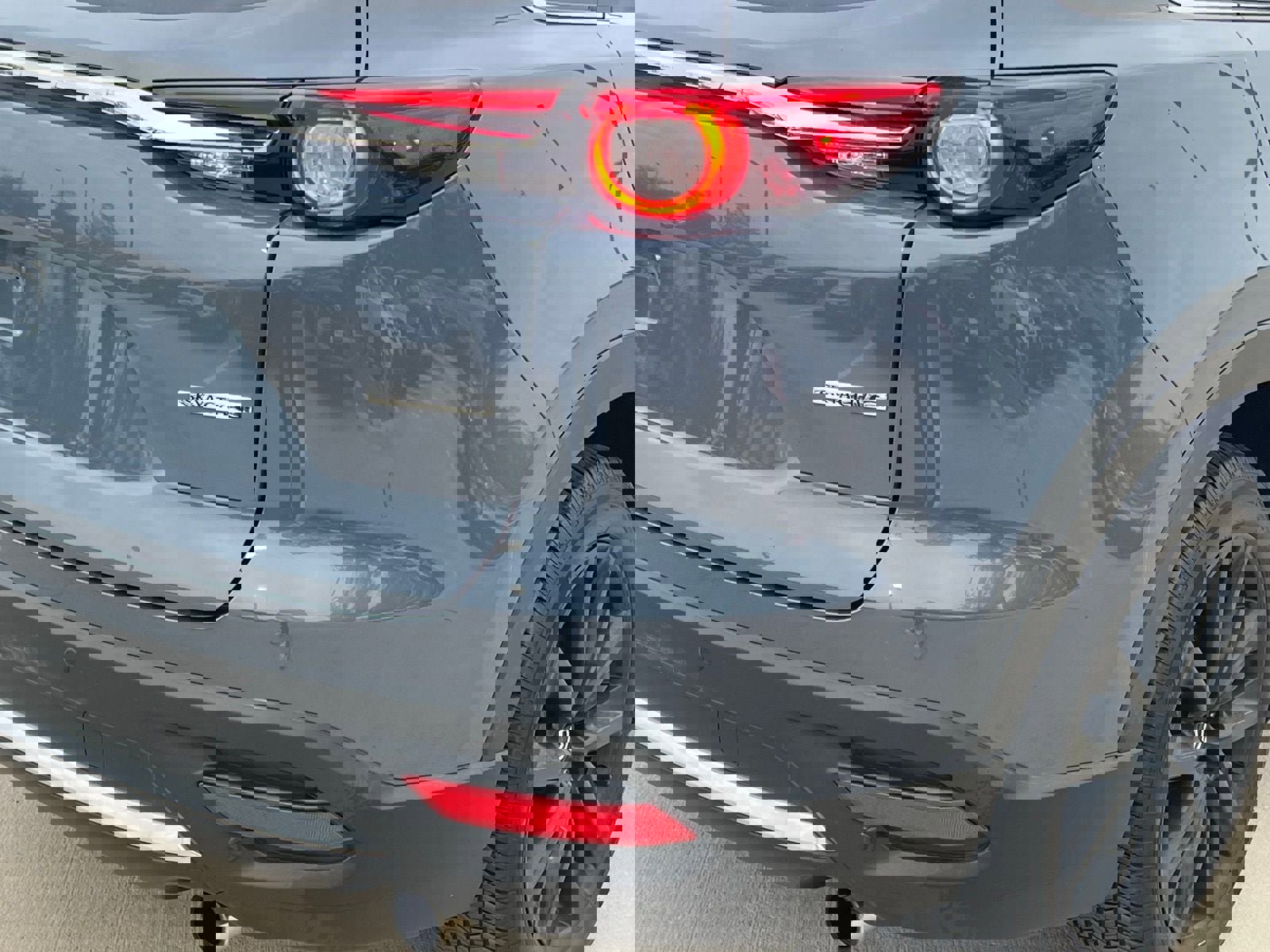 Used 2023 MAZDA CX-9 Carbon Edition image 14