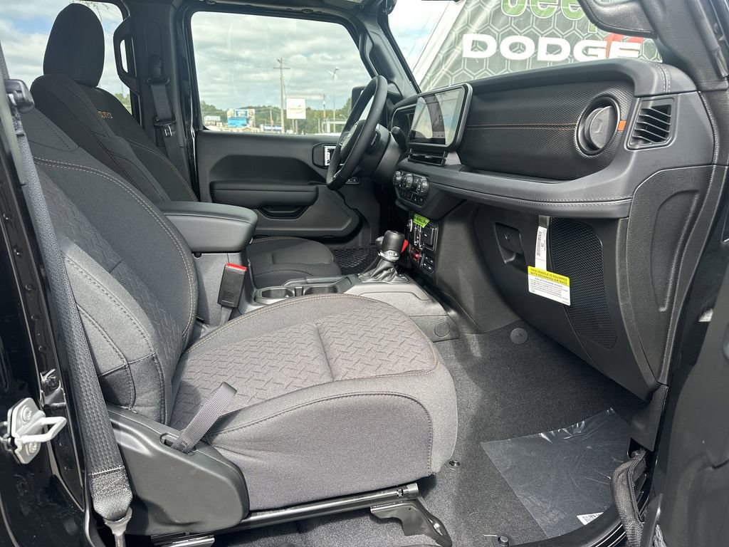 New 2025 Jeep Gladiator Mojave image 38