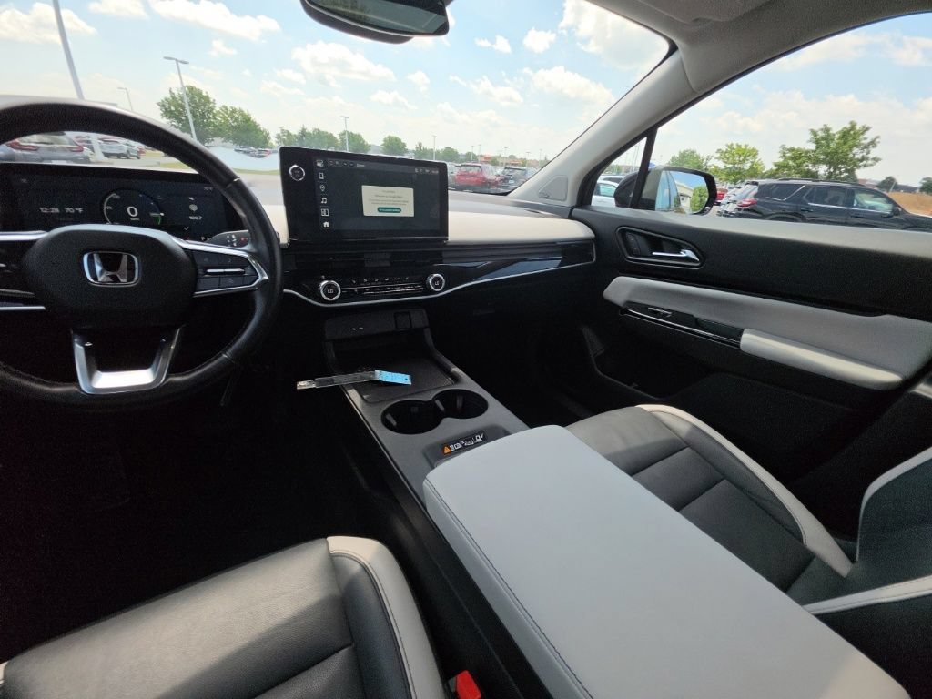 Certified 2024 Honda Prologue Touring image 28