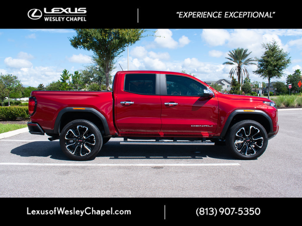 Used 2026 GMC Canyon Denali AWD/4WD image 2