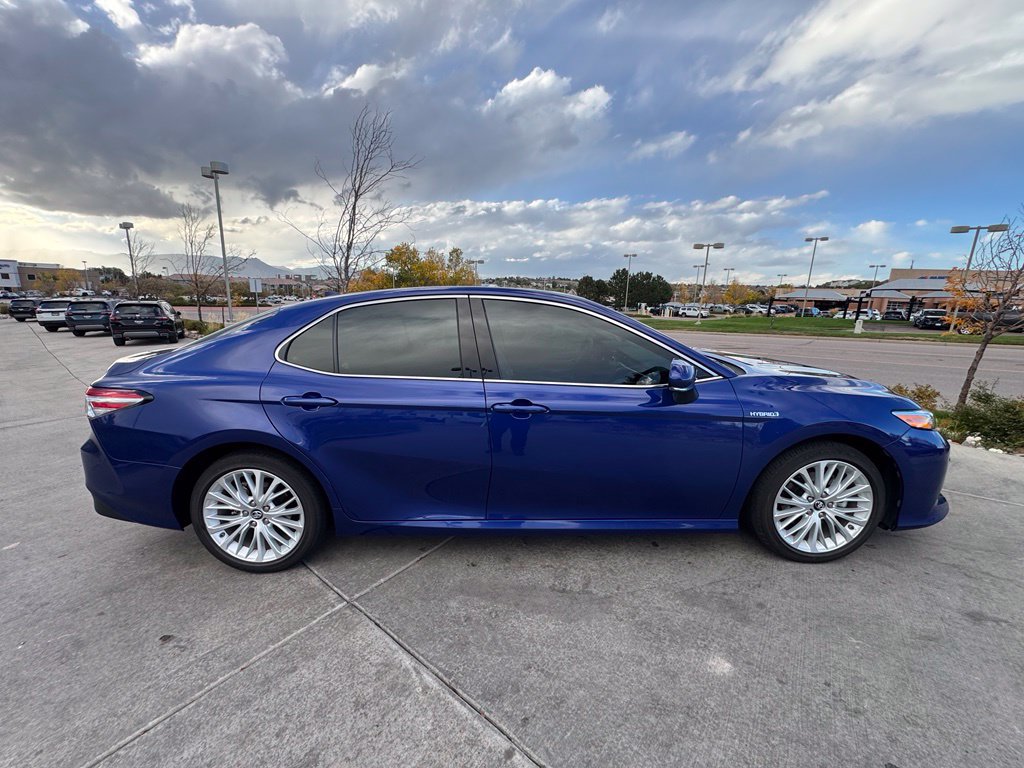 Used 2018 Toyota Camry XLE w/ Audio Package FWD image 10