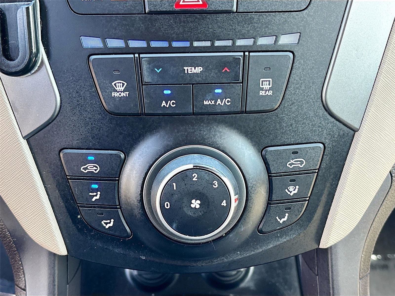 Used 2017 Hyundai Santa Fe Sport FWD image 15