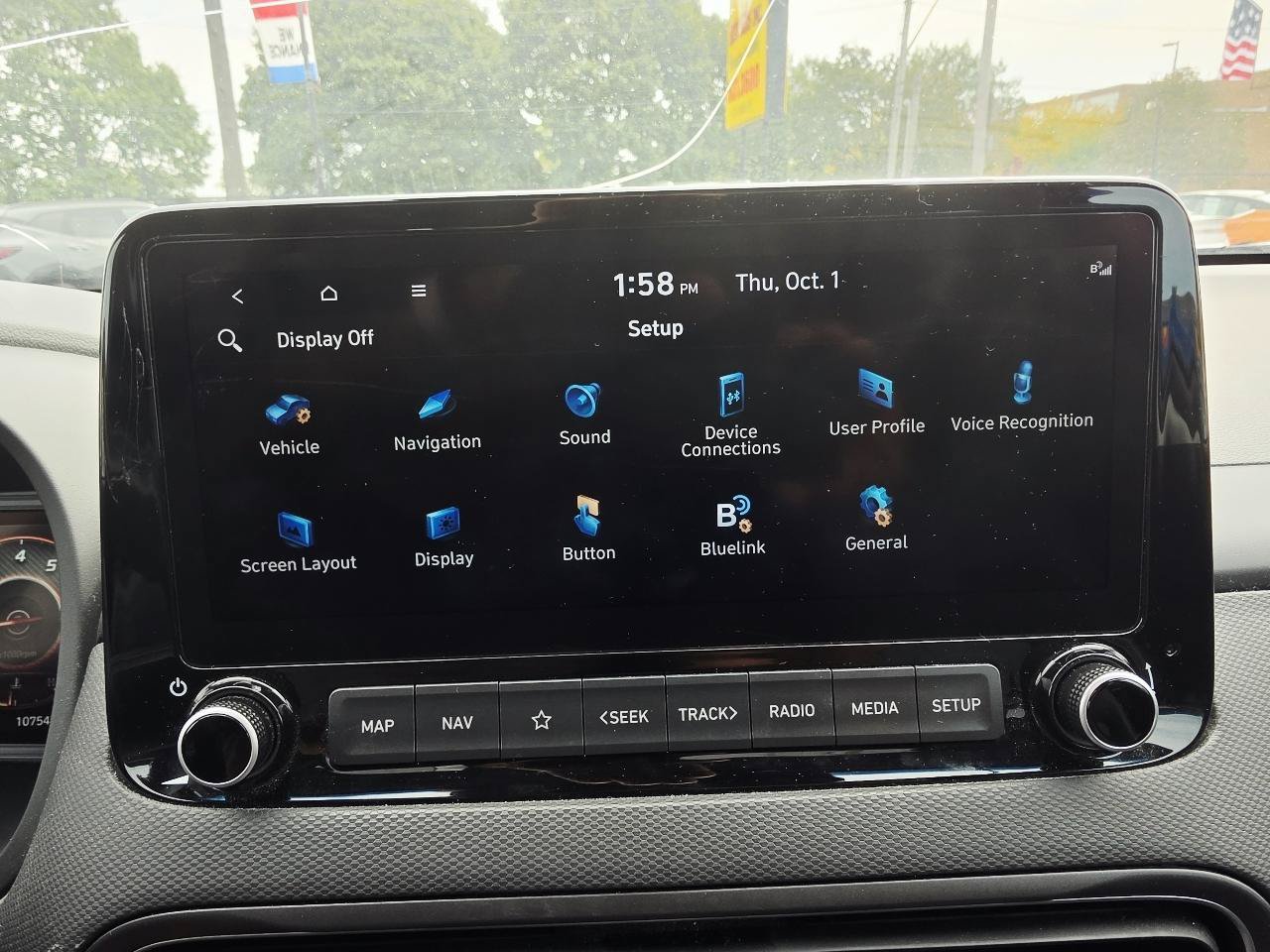 Used 2022 Hyundai Kona Limited FWD image 39