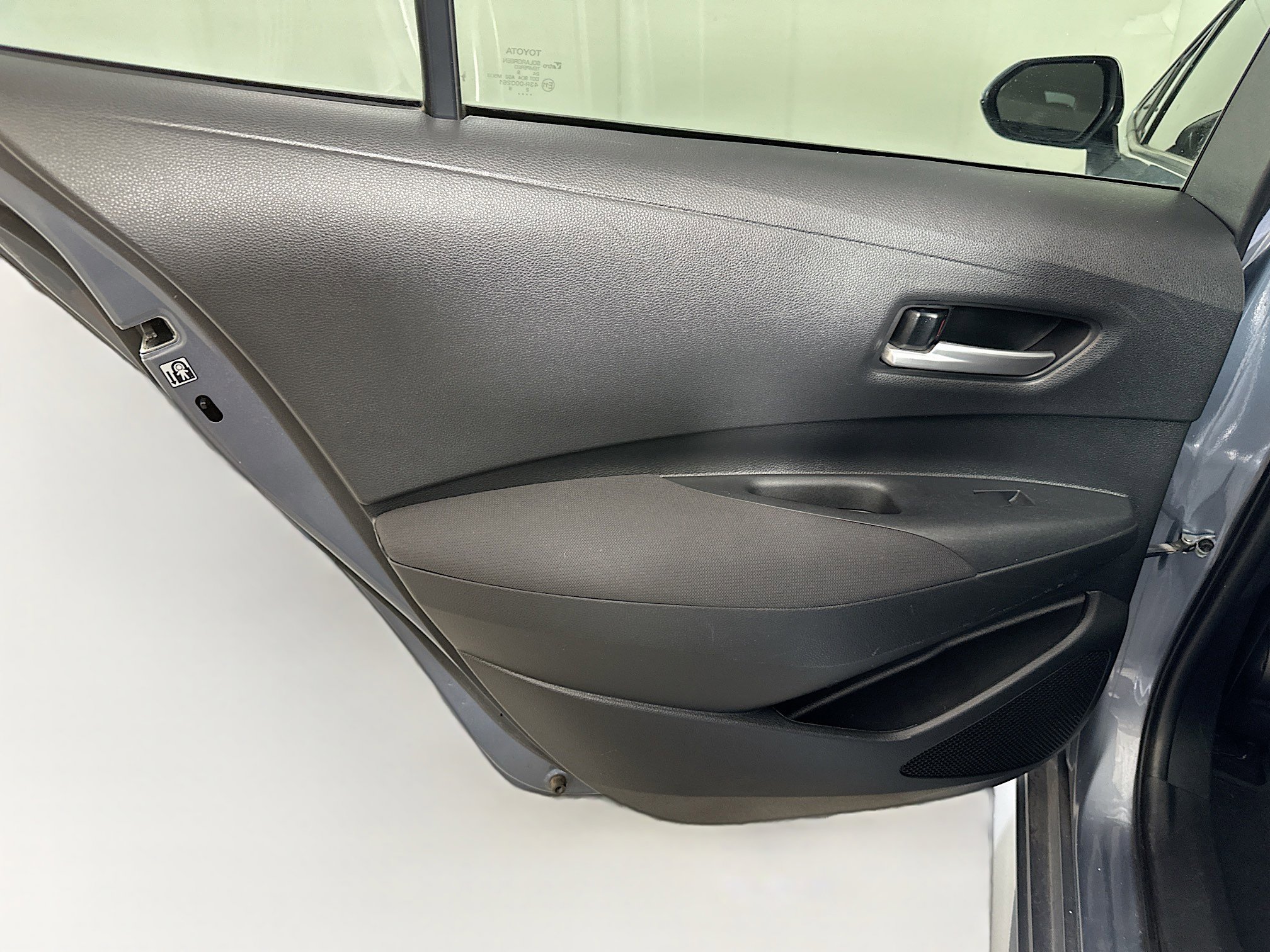 Used 2020 Toyota Corolla LE w/ LE Convenience Package image 24