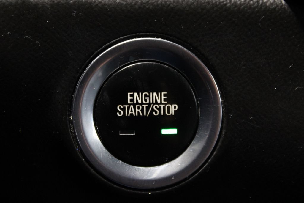 Used 2020 GMC Terrain SLE w/ Driver Convenience Package AWD/4WD image 21
