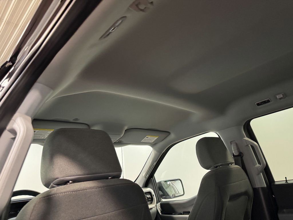 Used 2023 Ford F150 XLT w/ XTR Package image 11