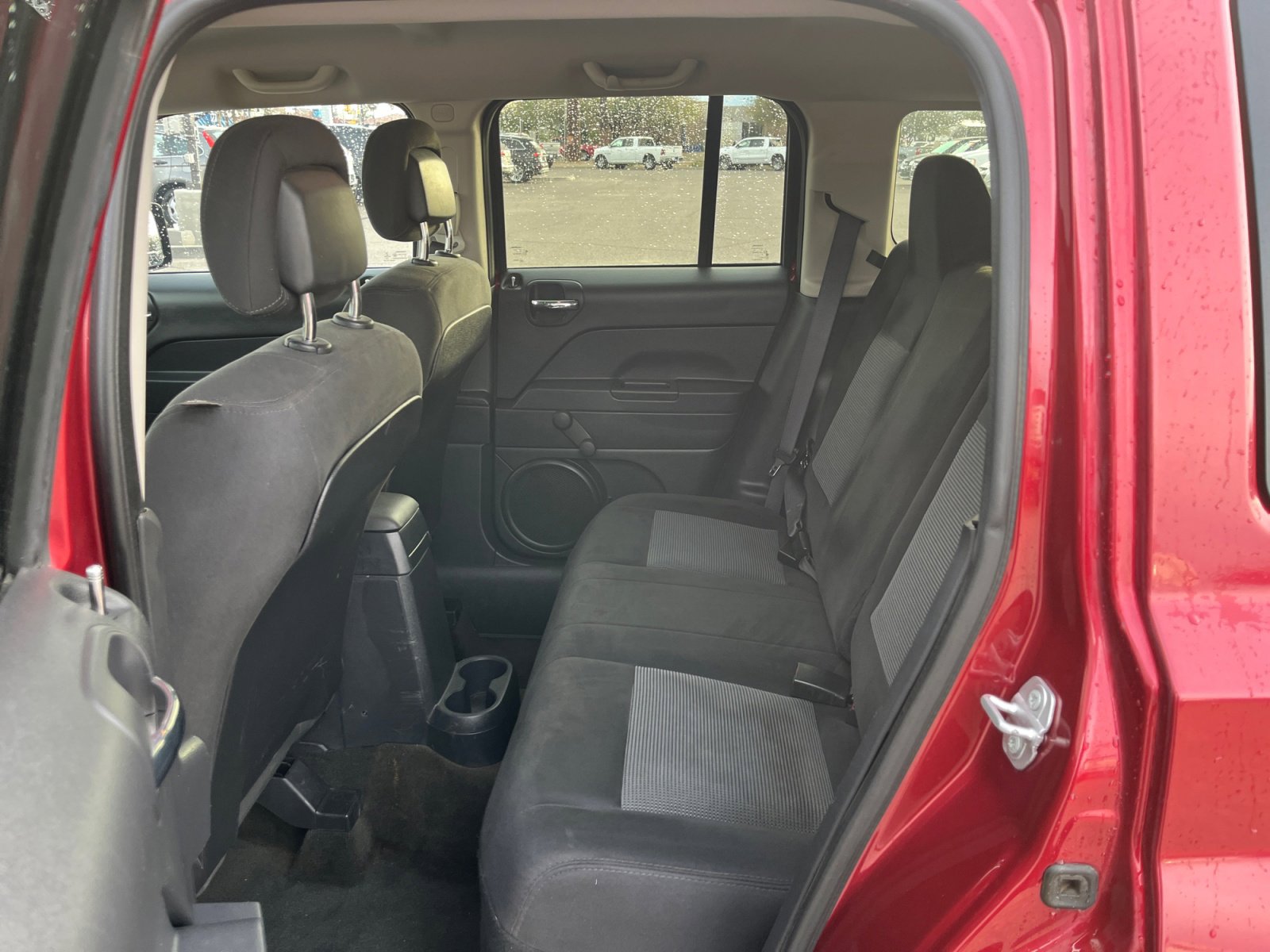 Used 2016 Jeep Patriot Sport image 17